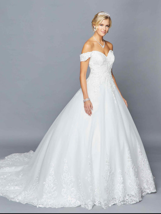 Deklaire Bridal Off-Shoulder A-Line Gown