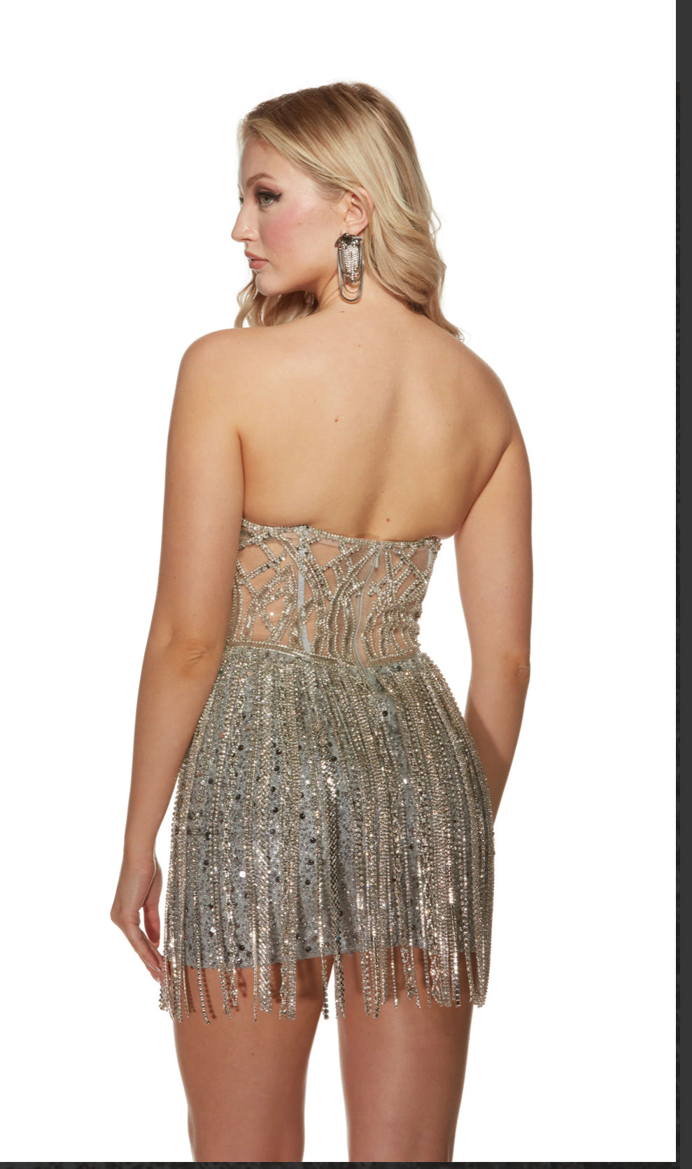 Alyce Paris
Formal Dress: 4943. Short, Strapless, Straight, Closed Back